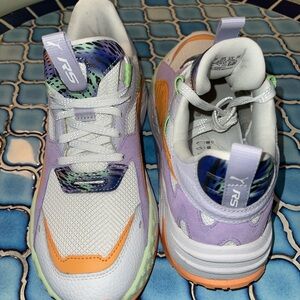❣️PUMA NWOT SNEAKERS🐾